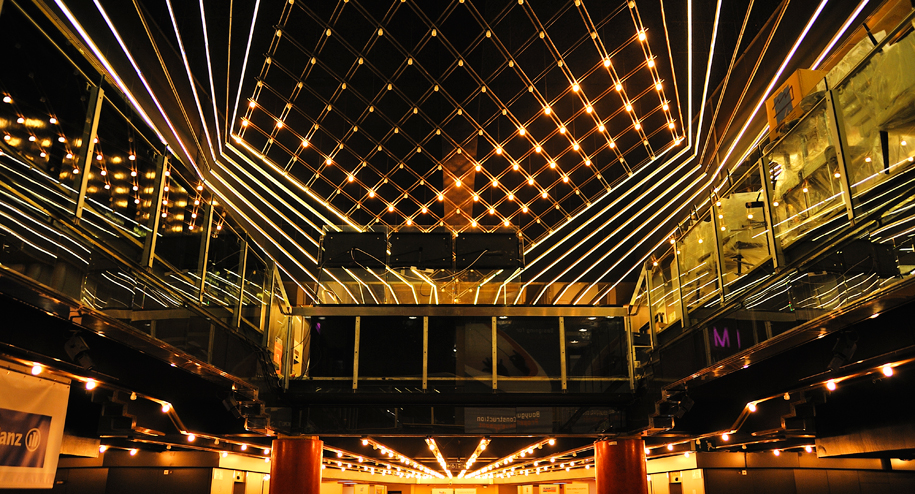 hooox - MIPIM 2011